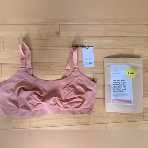 NWT KNIX Evolution Bra Size 8